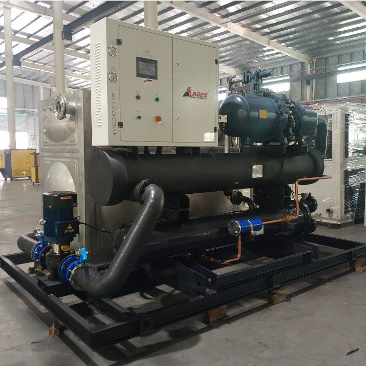 Entegre Vidalı Tip 75HP Su Soğutmalı Chiller kullanımı kolay