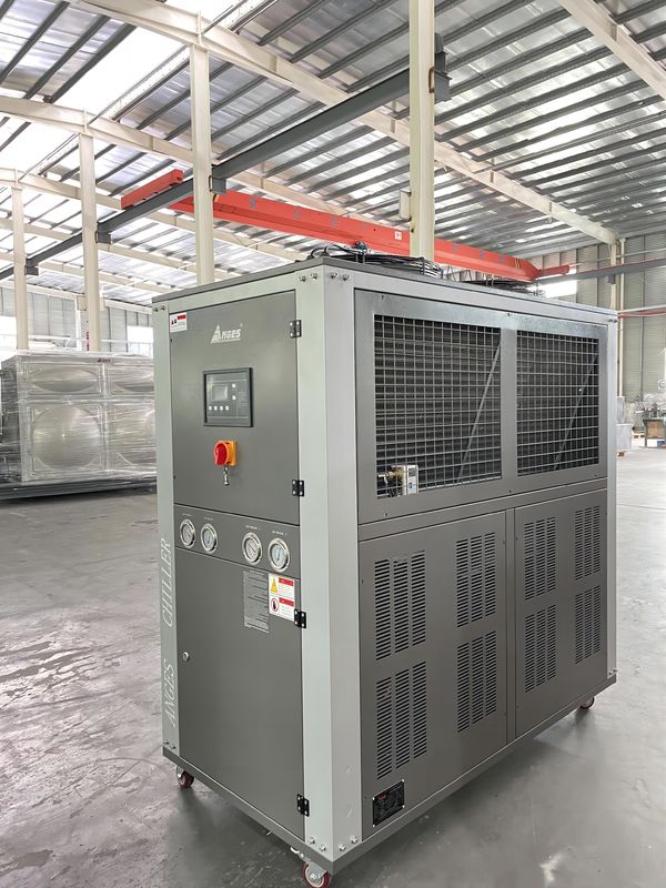 8 Ton Hava Soğutmalı Endüstriyel Su Soğutucu 23kW Scroll Tipi Glikol Soğutucu Fabrika Tedarikleri