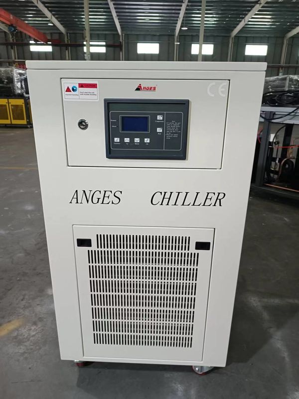 R22 2 tonluk hava soğutmalı soğutma makinesi