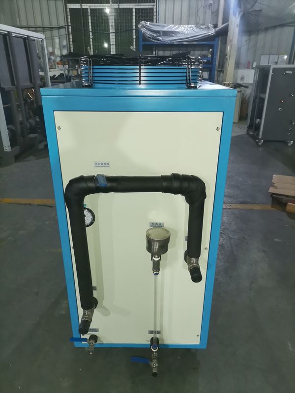 Kesinlik ve Verimlilik 2.5 m3/h Soğutulmuş Su Akışı Laboratuvar Sıcaklığı Kontrolü için Hava Soğutulmuş Değişken Hızlı Soğutucular