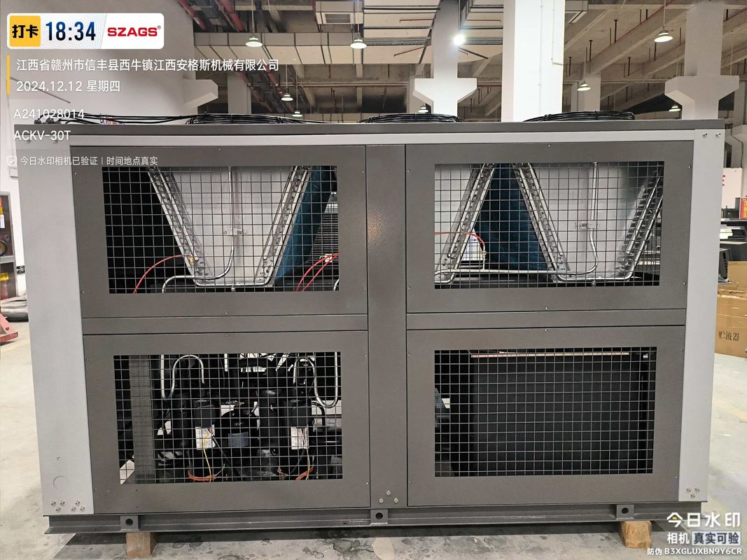 Yüksek verimlilikli 30HP hava soğutmalı roll endüstriyel inverter soğutucu plastik enjeksiyon kalıplama ve gıda işleme uygulamaları için