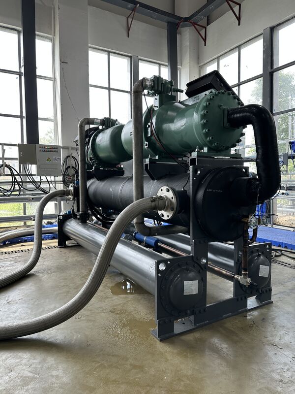 360HP Enerji Tasarruflu Su Soğutmalı Vidalı Chiller, Endüstriyel Soğutma için PLC Kontrol Sistemli